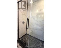 739 Vaughan Road, Toronto, ON M6E2Z1 Photo 9