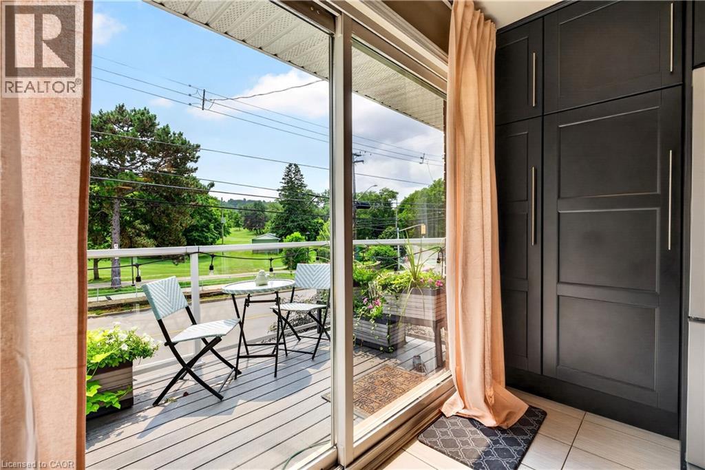 592 ABERDEEN Avenue - Image 22