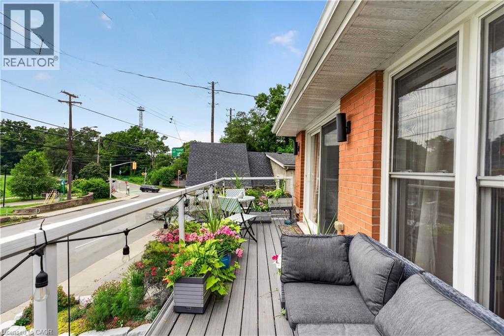 592 ABERDEEN Avenue - Image 24