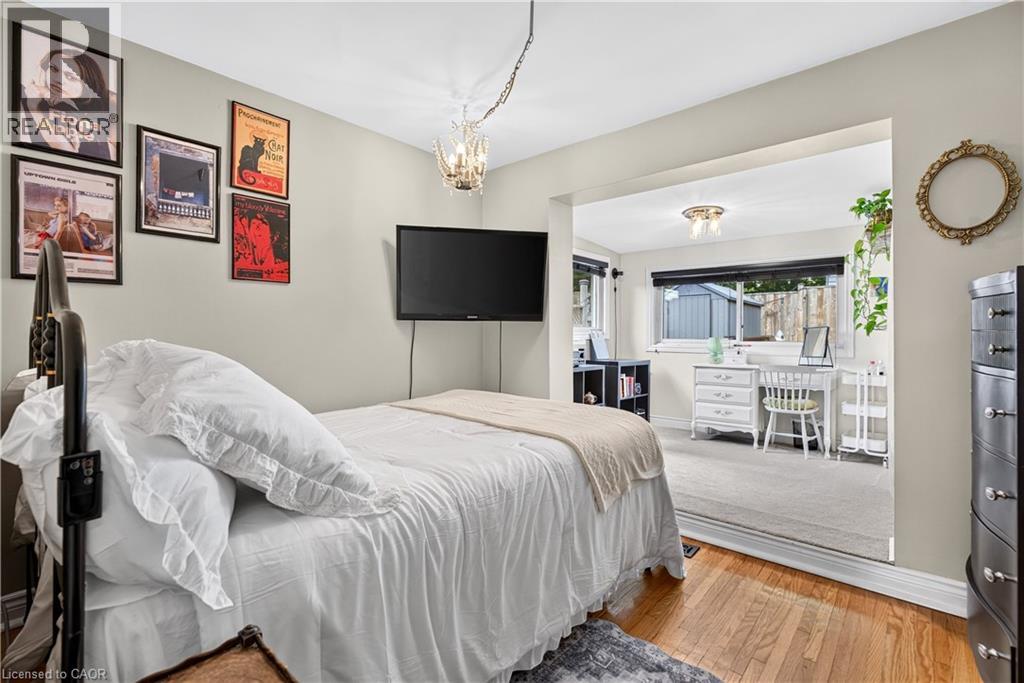 592 ABERDEEN Avenue - Image 28