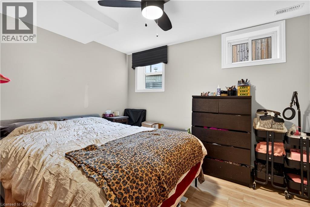592 ABERDEEN Avenue - 44