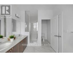 2048 Chris Mason Street, Oshawa, ON L1L0S5 Photo 9