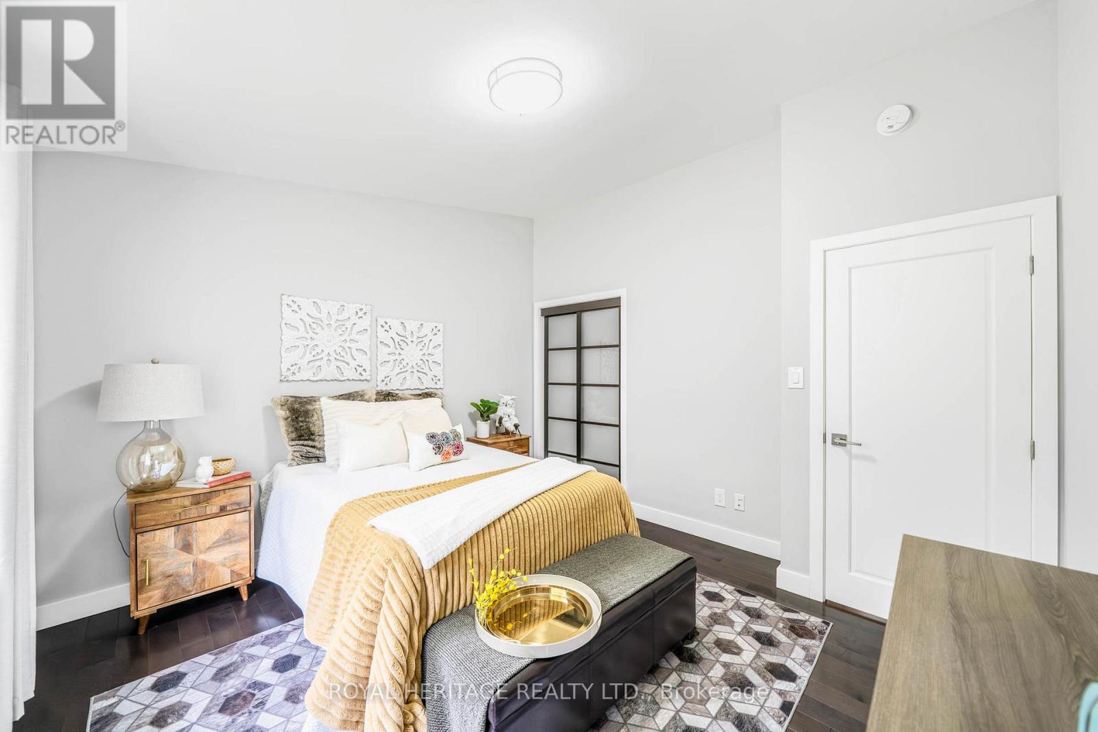 5260 CORONATION ROAD - 37