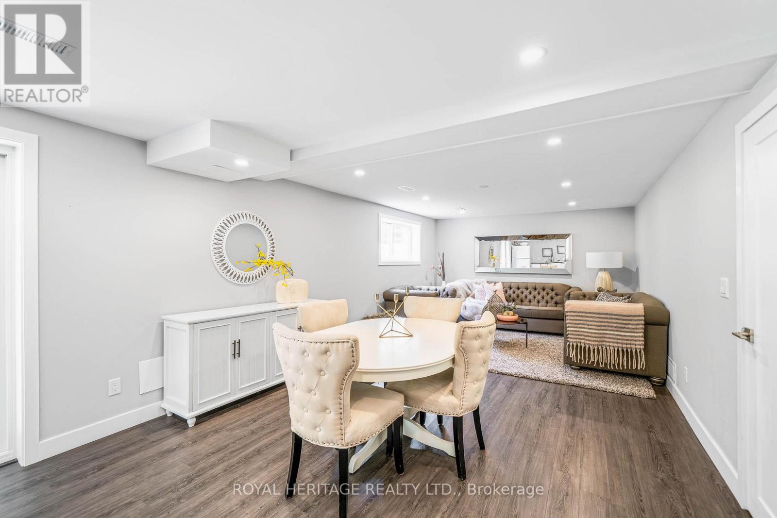 5260 CORONATION ROAD - 42