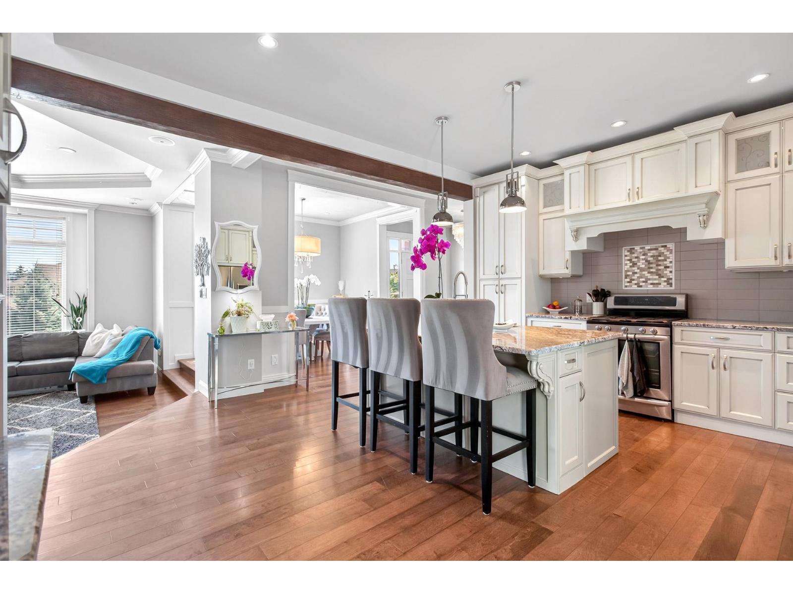 36497 CARNARVON COURT