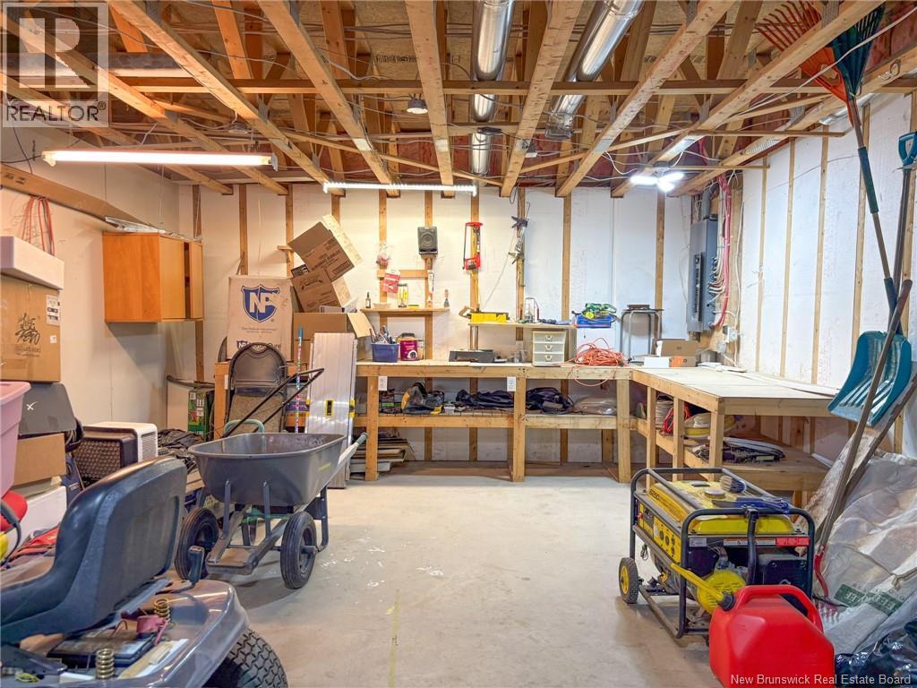 276 Melville Road - 49