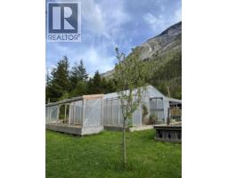 1276 Mackenzie Highway, Bella Coola, BC V0T1C0 Photo 16