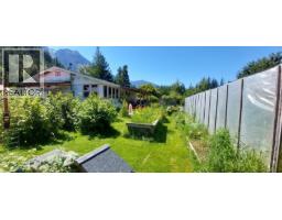 1276 Mackenzie Highway, Bella Coola, BC V0T1C0 Photo 18