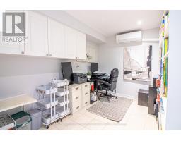 60 Springfair Avenue, Aurora, ON L4G3M2 Photo 19