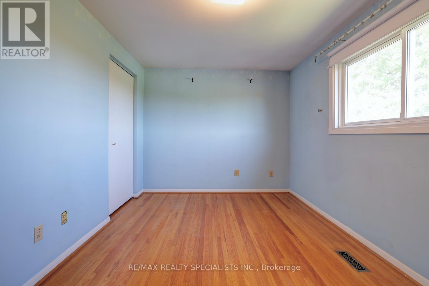 2458 BARCELLA CRESCENT - 27