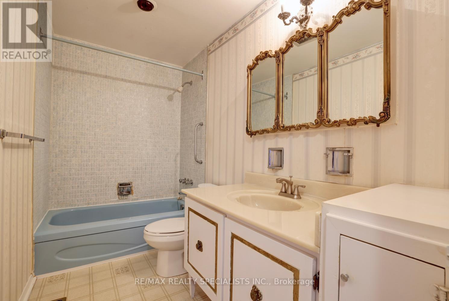 2458 BARCELLA CRESCENT - Image 31
