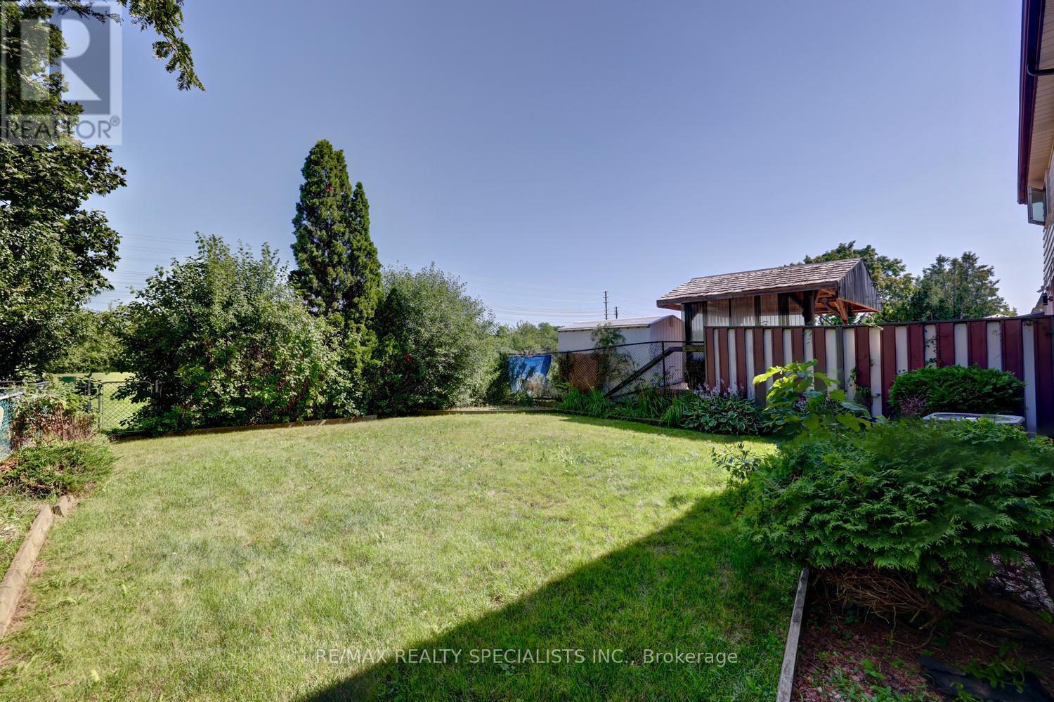 2458 BARCELLA CRESCENT - Image 35