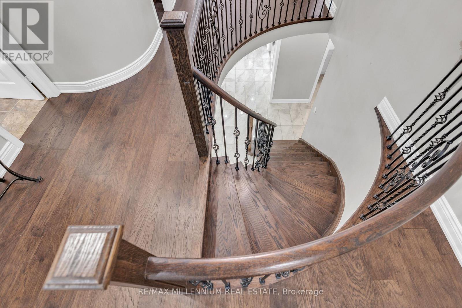 252 MOUNTAINBERRY ROAD - Image 22