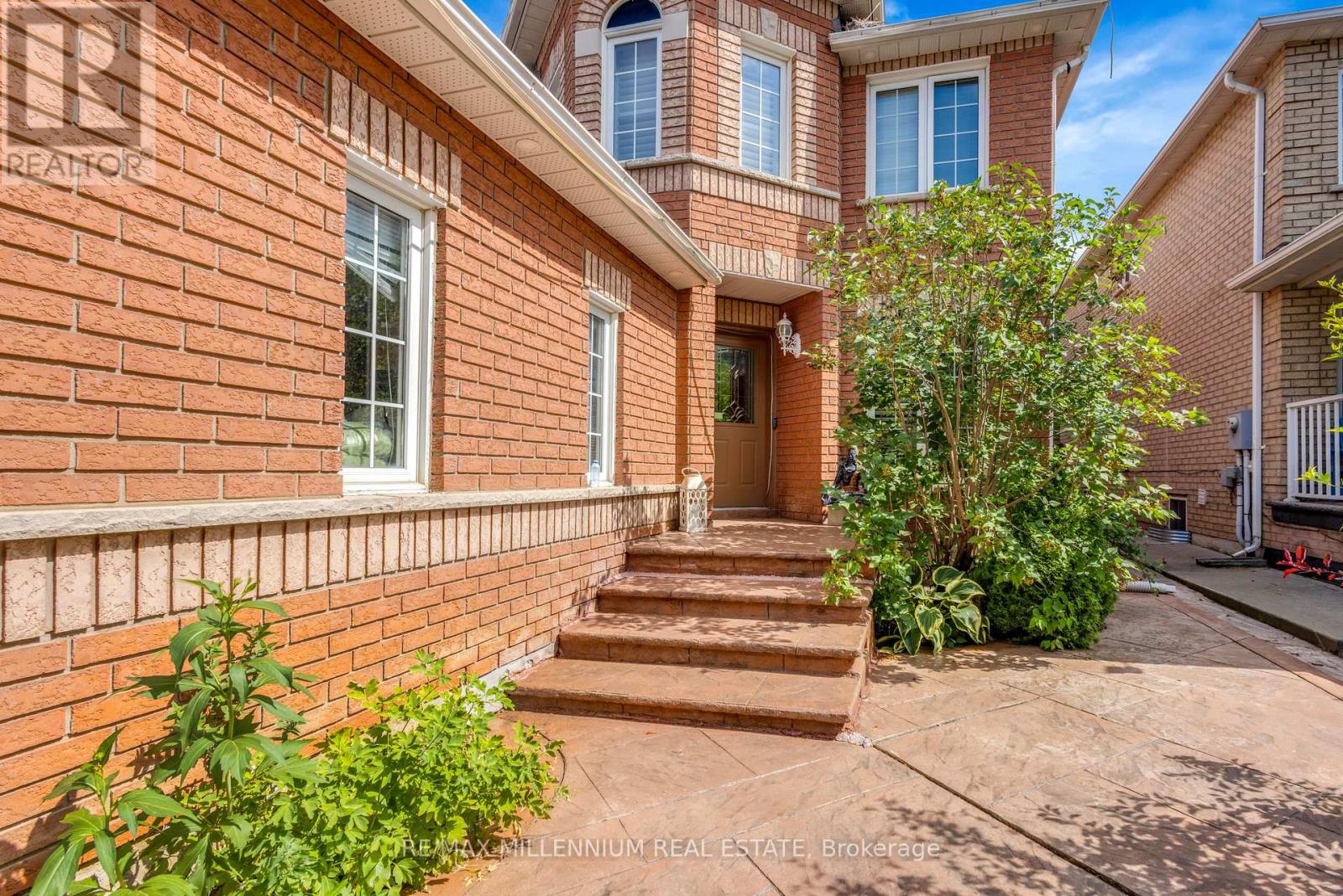 252 MOUNTAINBERRY ROAD - 5