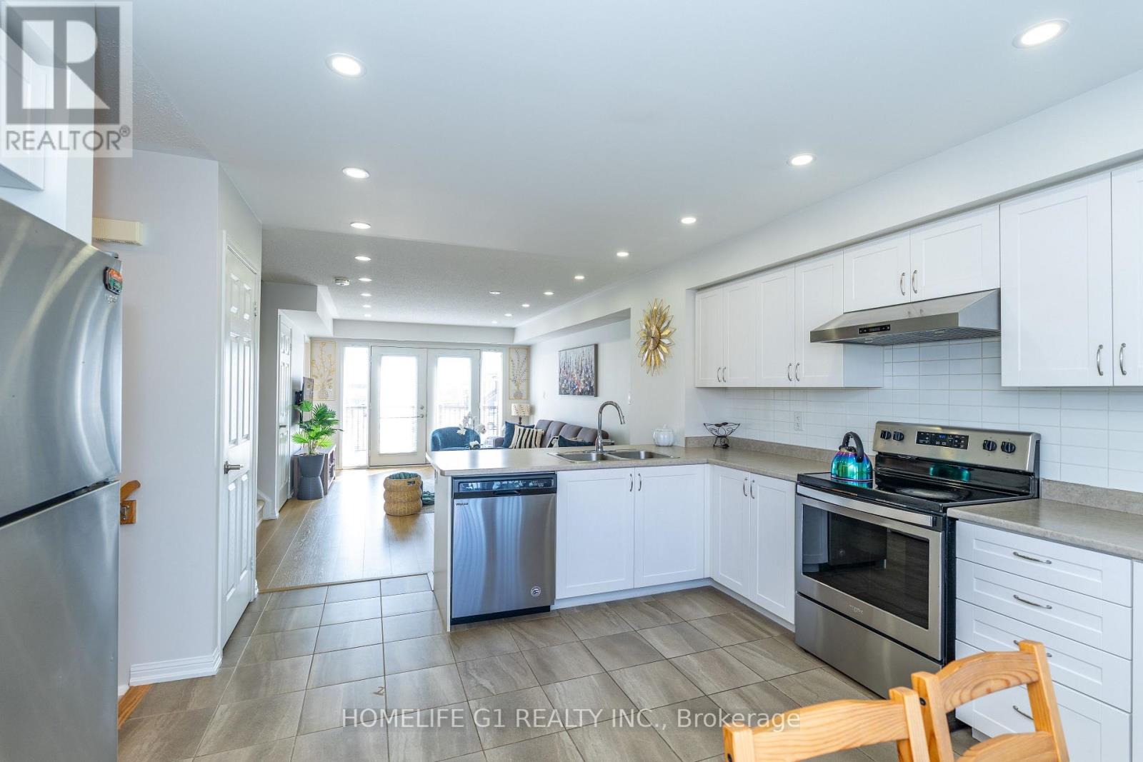 #45 250 SUNNY MEADOW BOULEVARD - 13