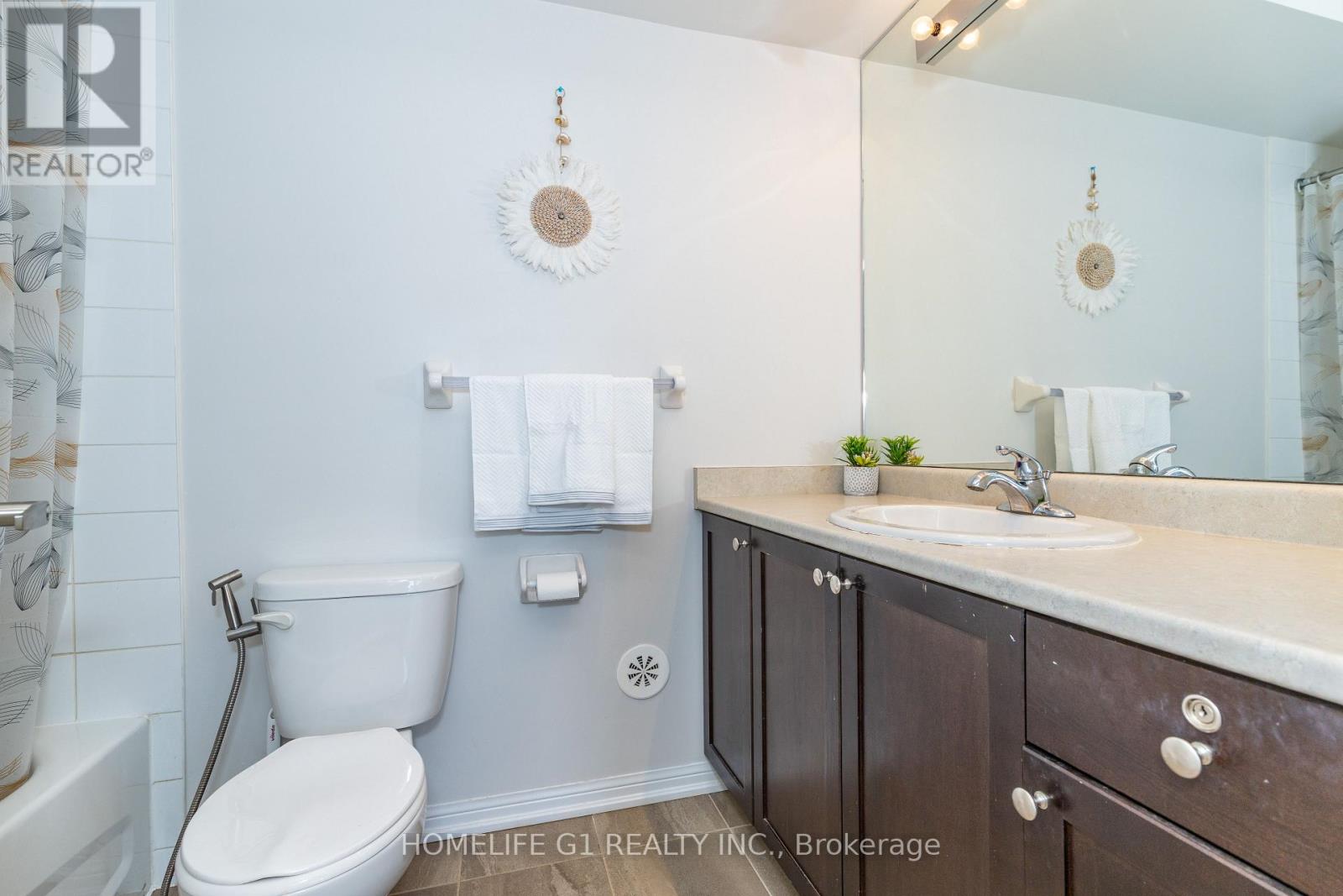 #45 250 SUNNY MEADOW BOULEVARD - 20