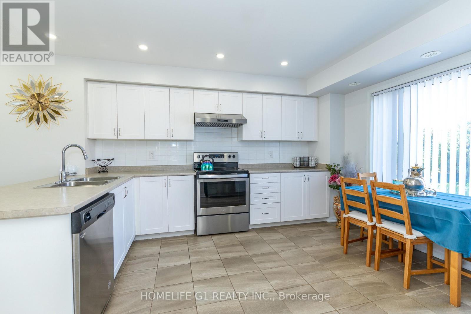 #45 250 SUNNY MEADOW BOULEVARD - 8