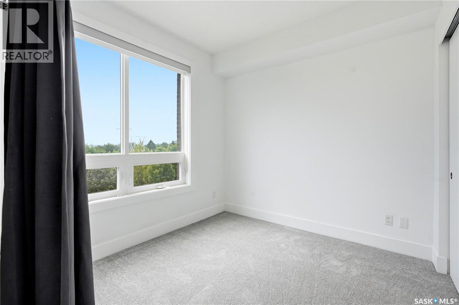 #211 409 B AVENUE S - 28