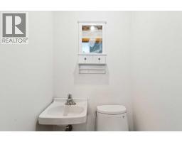 8312 47 Avenue NW - photo 11