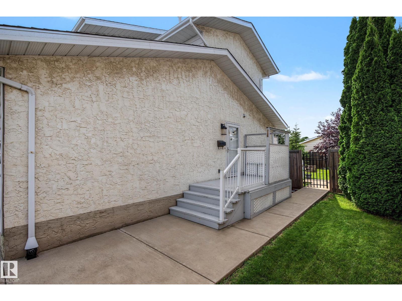 10032 173 AV NW - Image 10