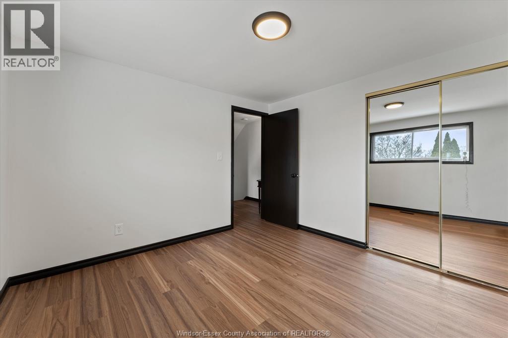 1116 SUMACH CRESCENT - Image 15
