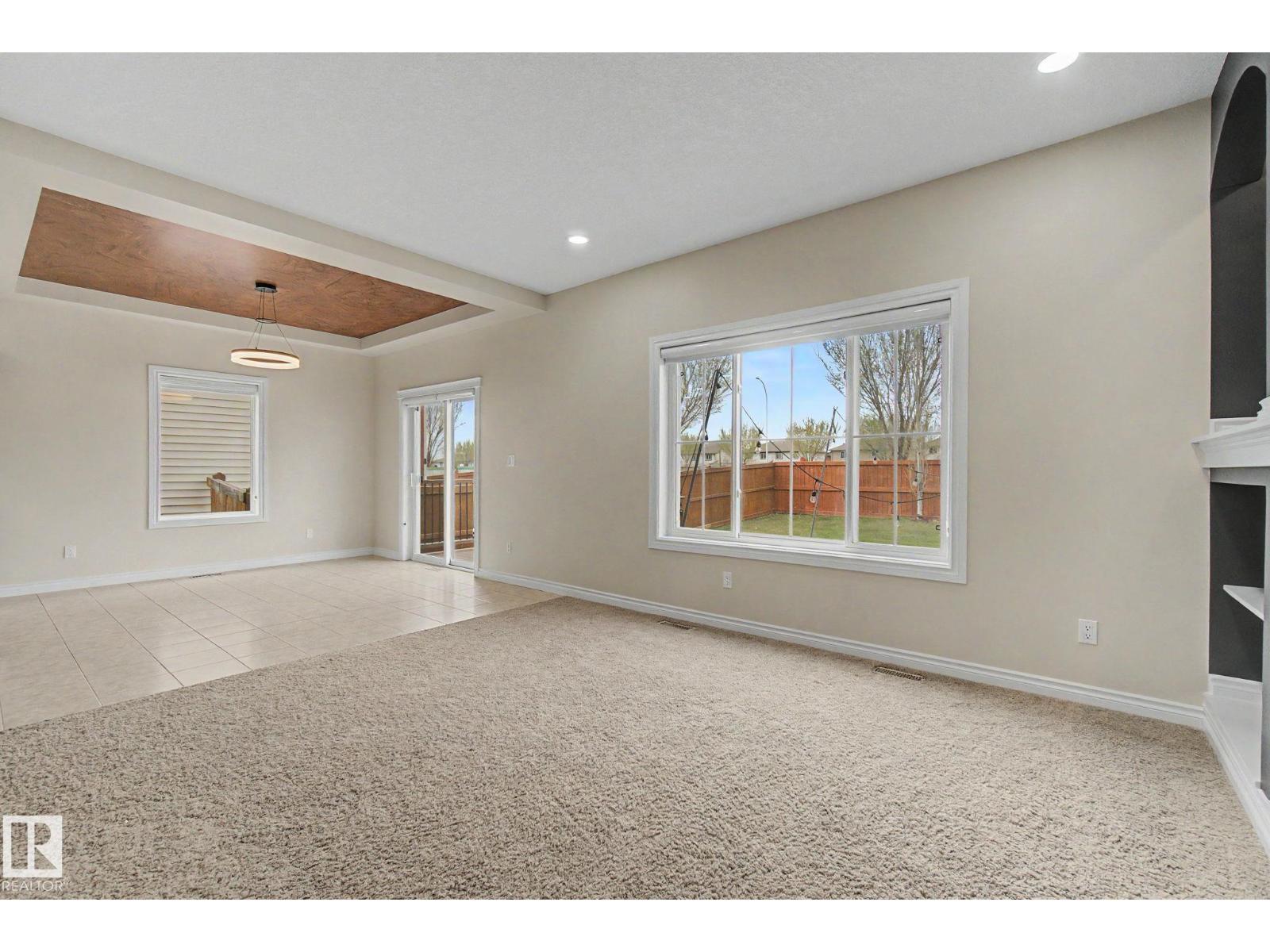 6016 10 AV SW - Image 17