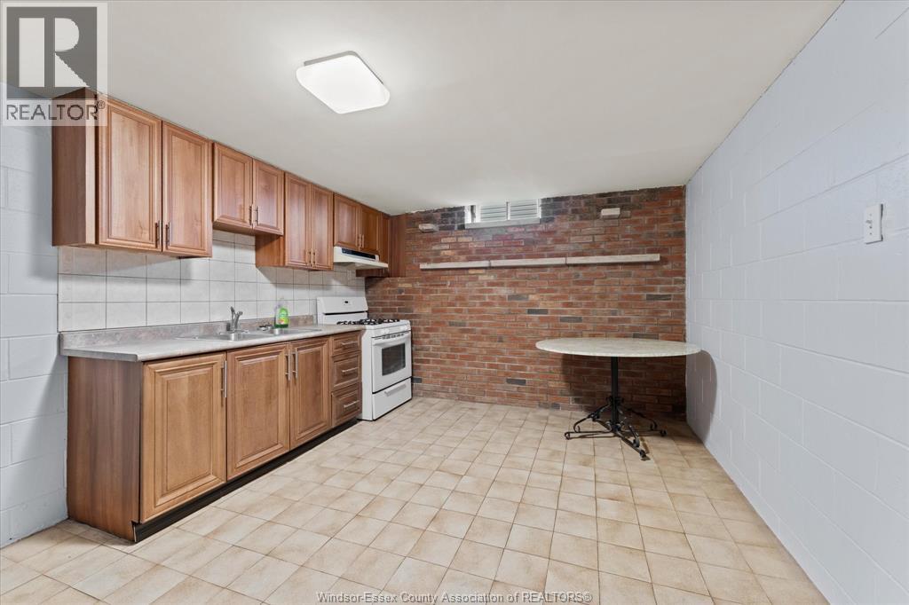 1116 SUMACH CRESCENT - 25