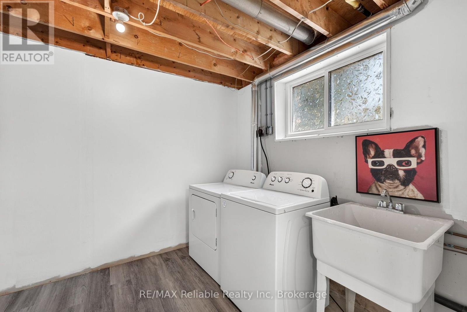 17 SUNCOAST DRIVE W - 34
