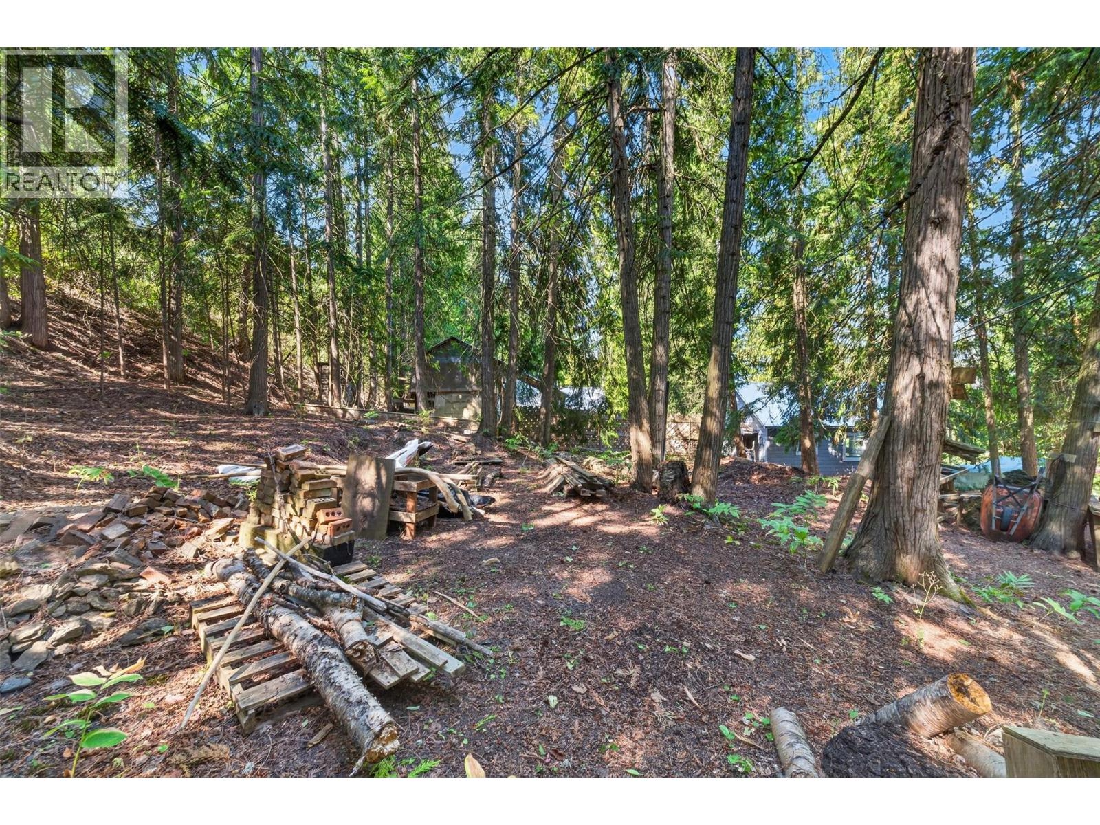 100 1837 Archibald Road, Blind Bay