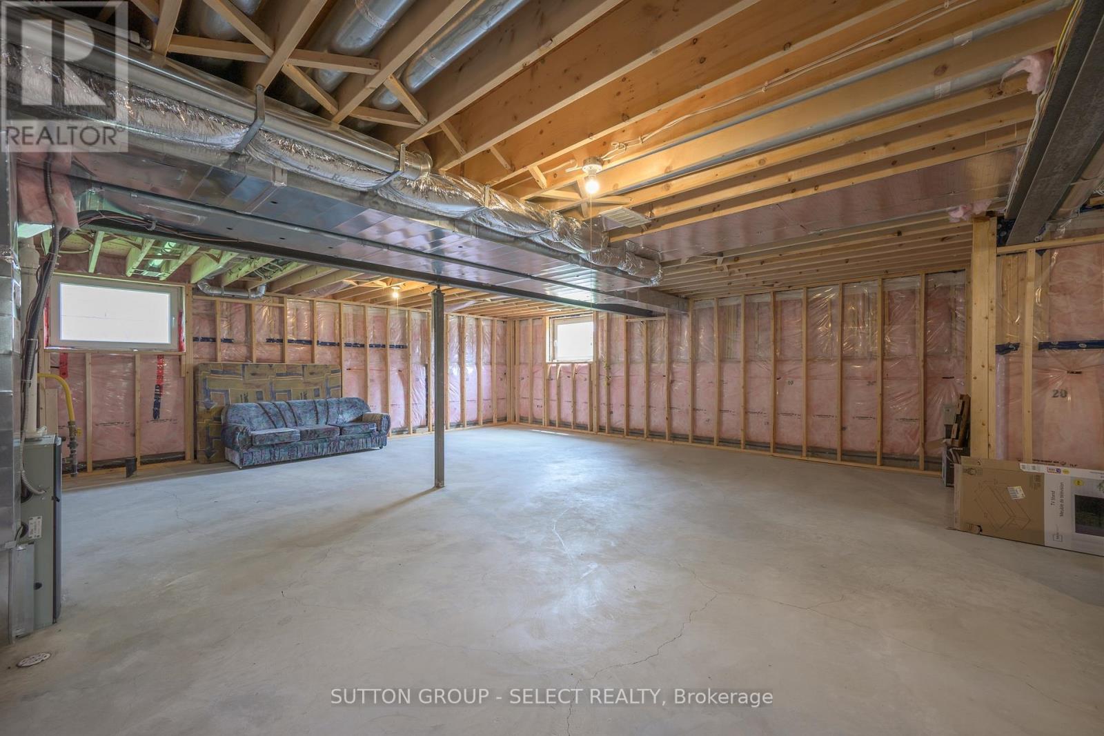 801 SUPERIOR DRIVE - Image 33