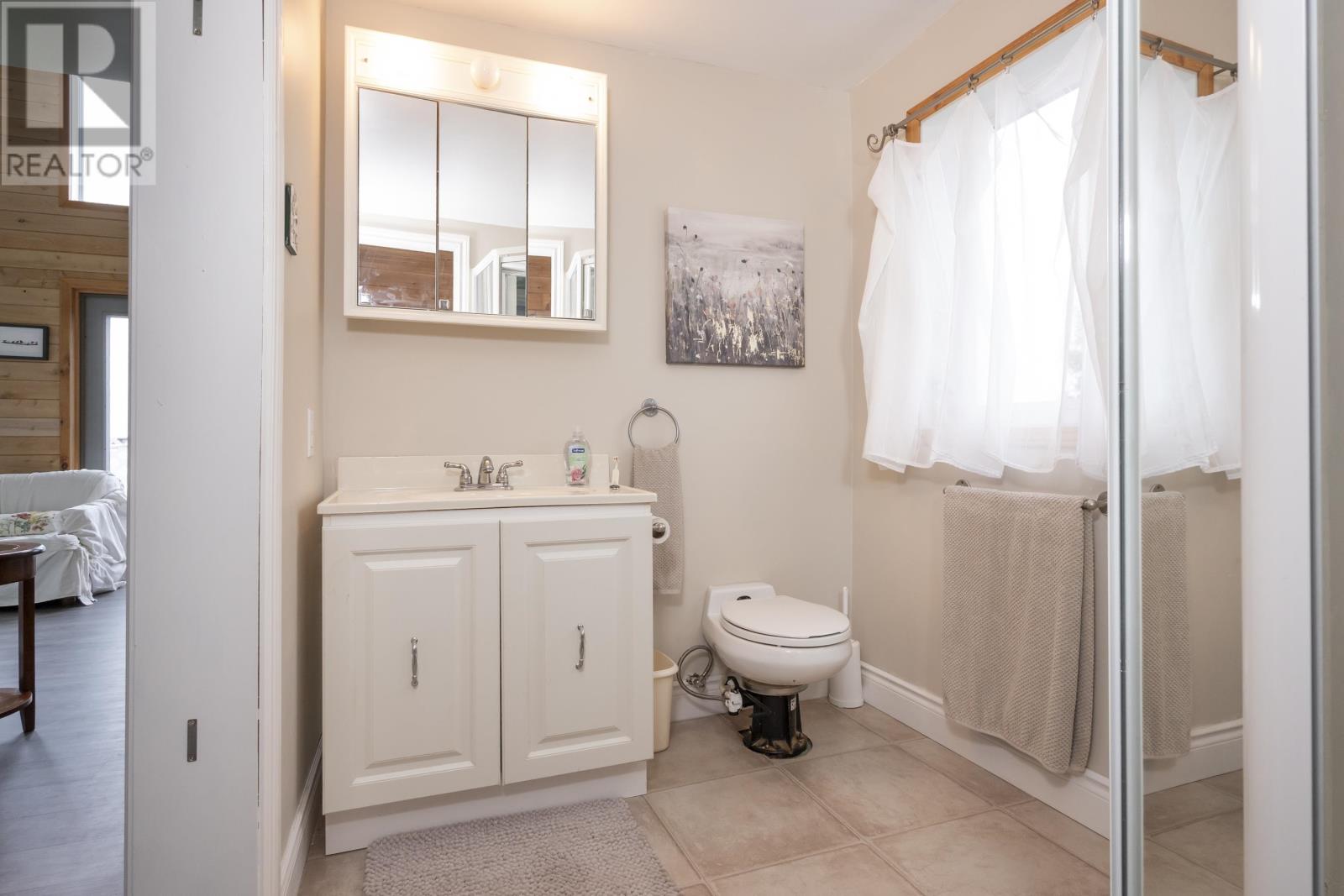 608 White Birch Beach RD - Image 22