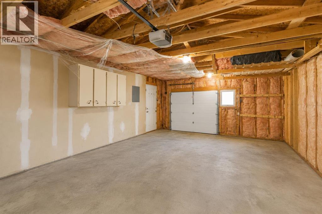 162 2 Street Northeast - Photo 45
