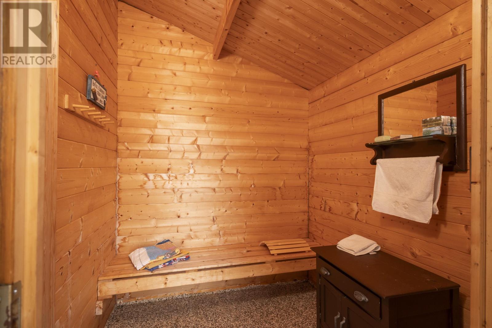 608 White Birch Beach RD - Image 41