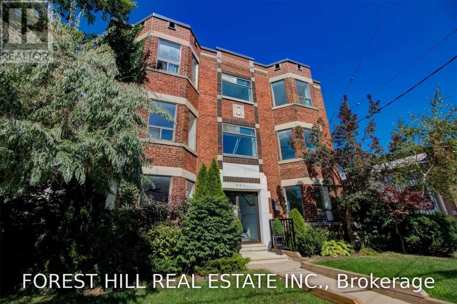 Photo of 204 Kingston Road