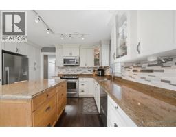 12110 Blossom Street, Maple Ridge, BC V2X9J9 Photo 11