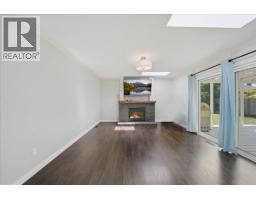 12110 Blossom Street, Maple Ridge, BC V2X9J9 Photo 13