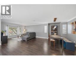 12110 Blossom Street, Maple Ridge, BC V2X9J9 Photo 8