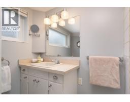 335 Churchill Avenue, New Westminster, BC V3L4P5 Photo 33