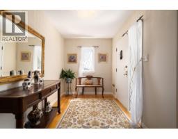 335 Churchill Avenue, New Westminster, BC V3L4P5 Photo 7