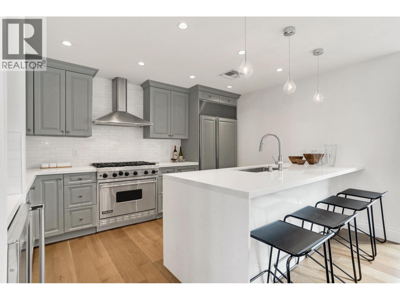 2 Bed, 3 Bath Apartment for Rent in Vancouver – 701 426 BEACH CRESCENT, Vancouver – MLS# R3153011 - Image 10
