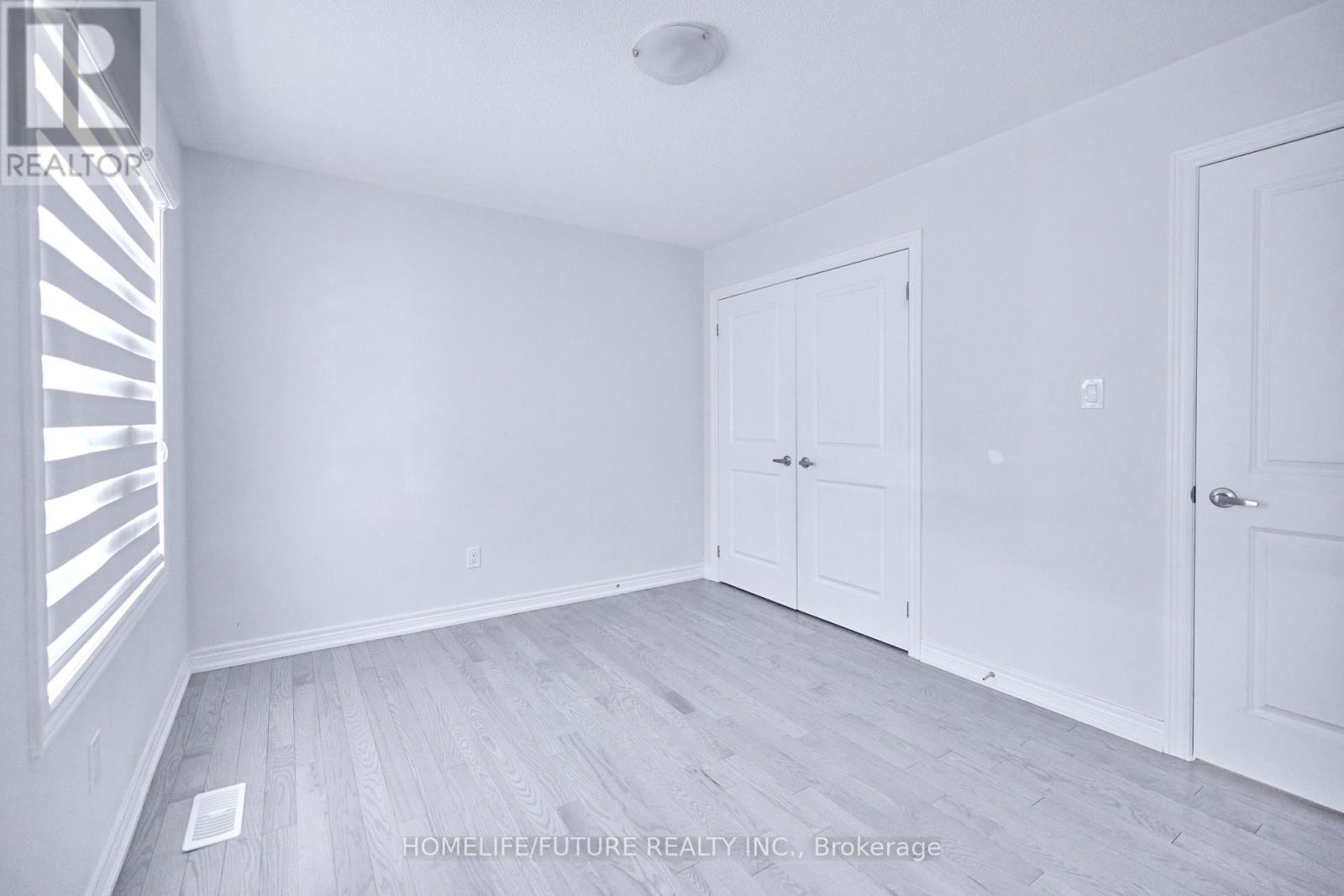 23 FAIMIRA AVENUE - 20