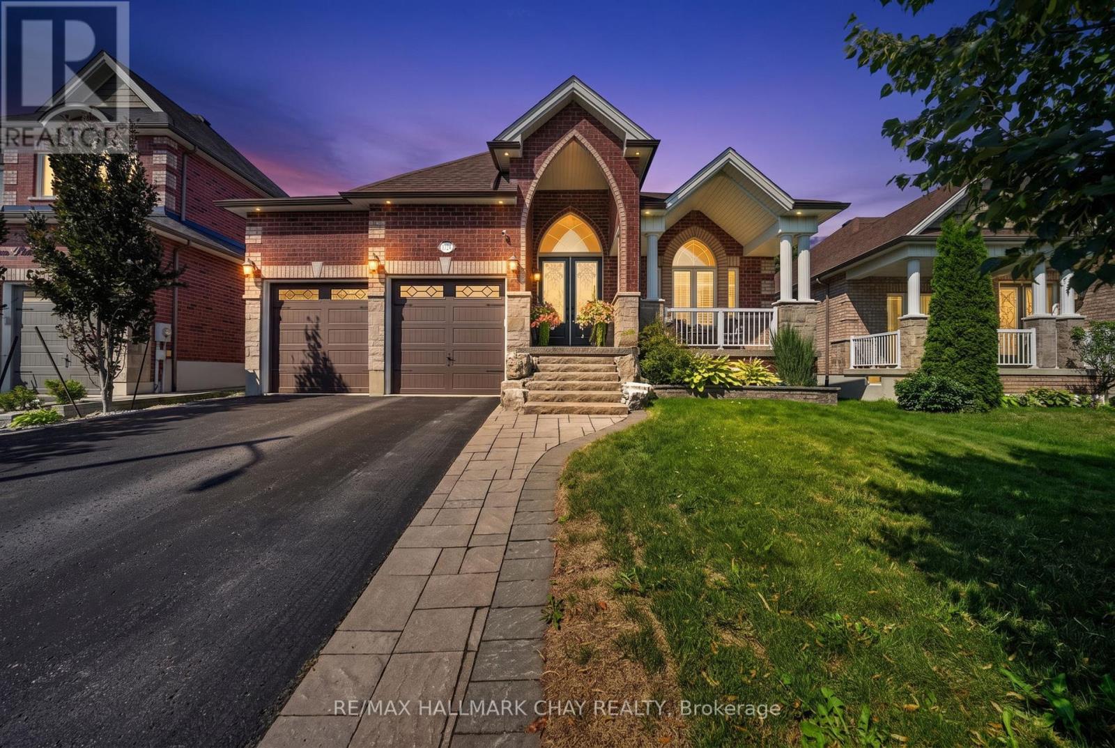 1724 ANGUS STREET - 1