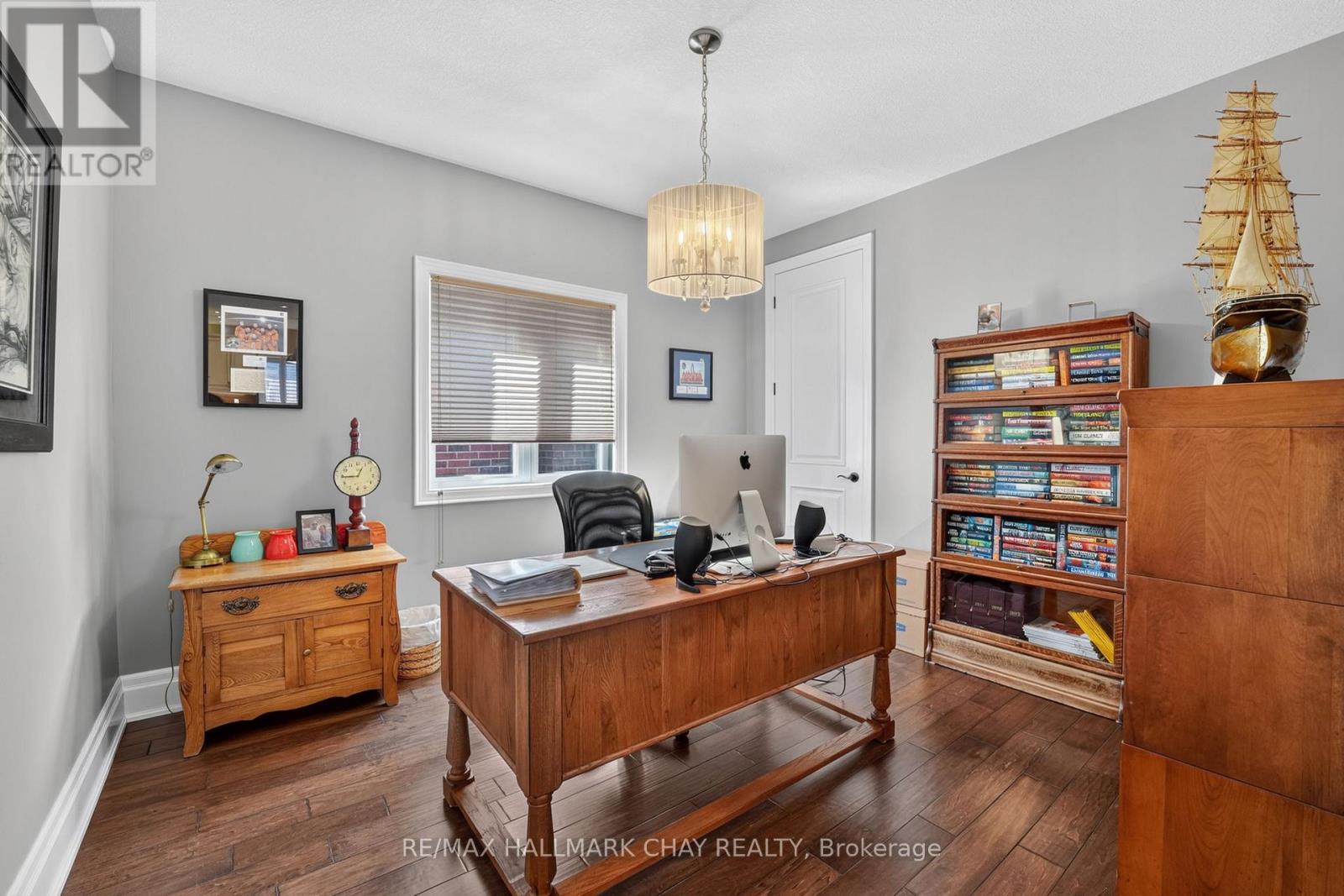1724 ANGUS STREET - Image 23