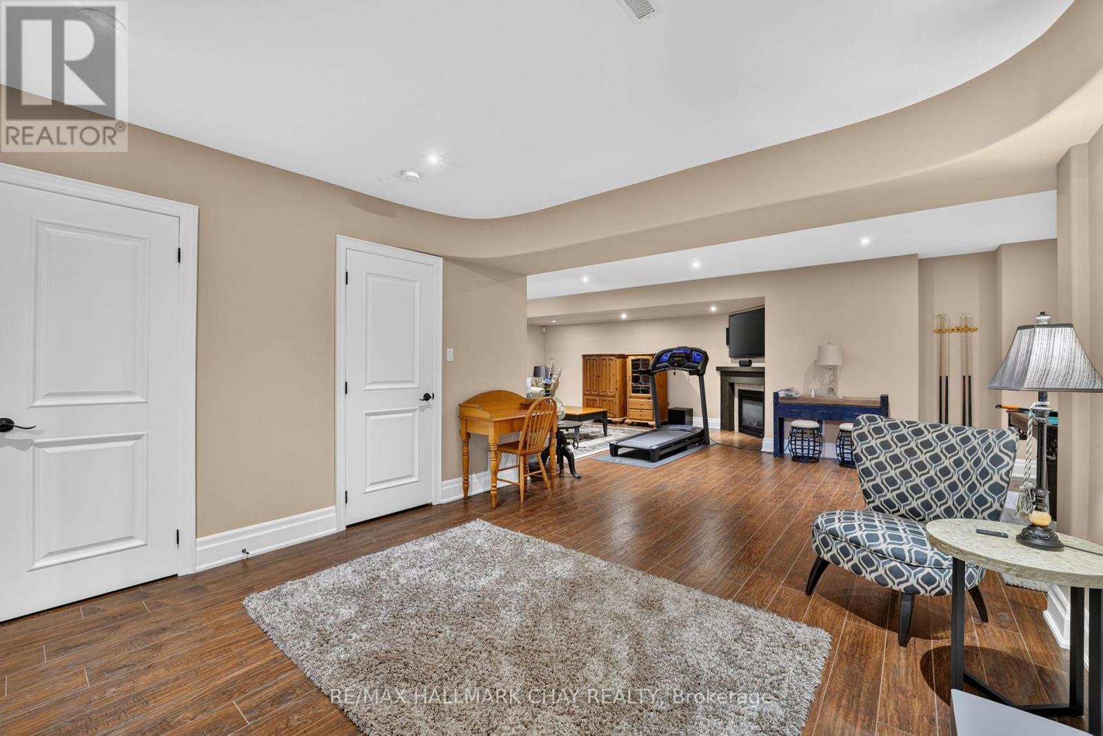 1724 ANGUS STREET - Image 34