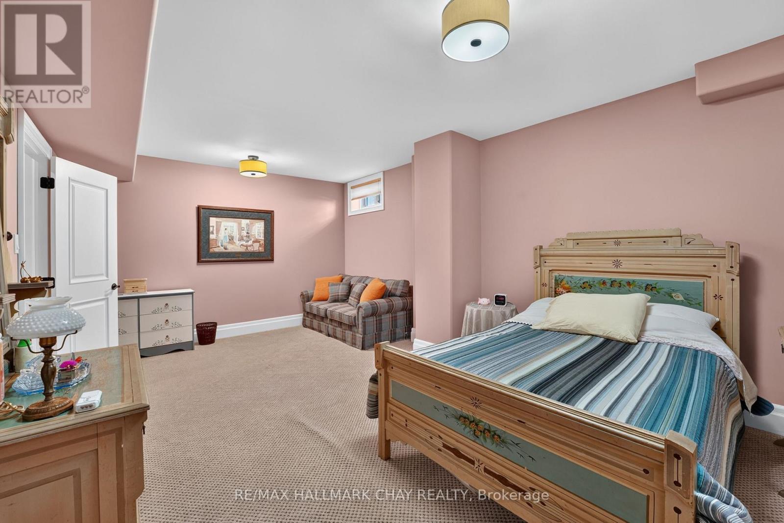 1724 ANGUS STREET - Image 42