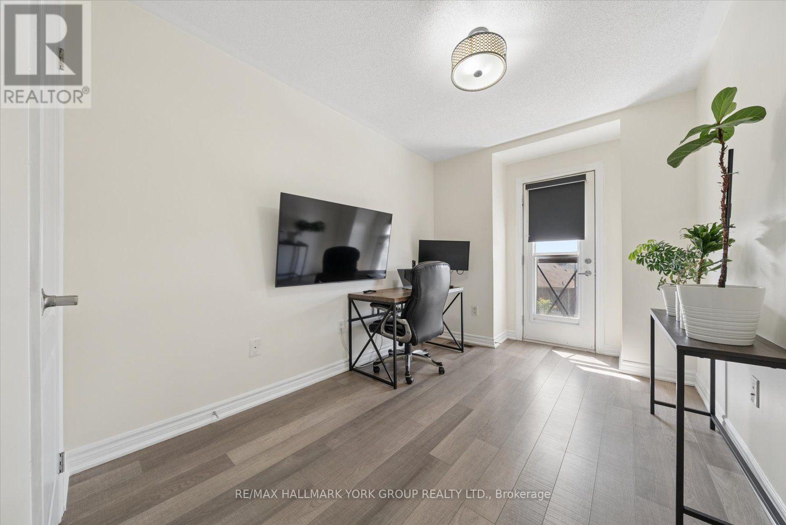 #203 3905 MAJOR MACKENZIE DRIVE - 17