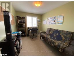 63 Sydenham, Barrie, ON L4M6R5 Photo 11