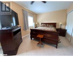 63 Sydenham, Barrie, ON L4M6R5 Photo 12