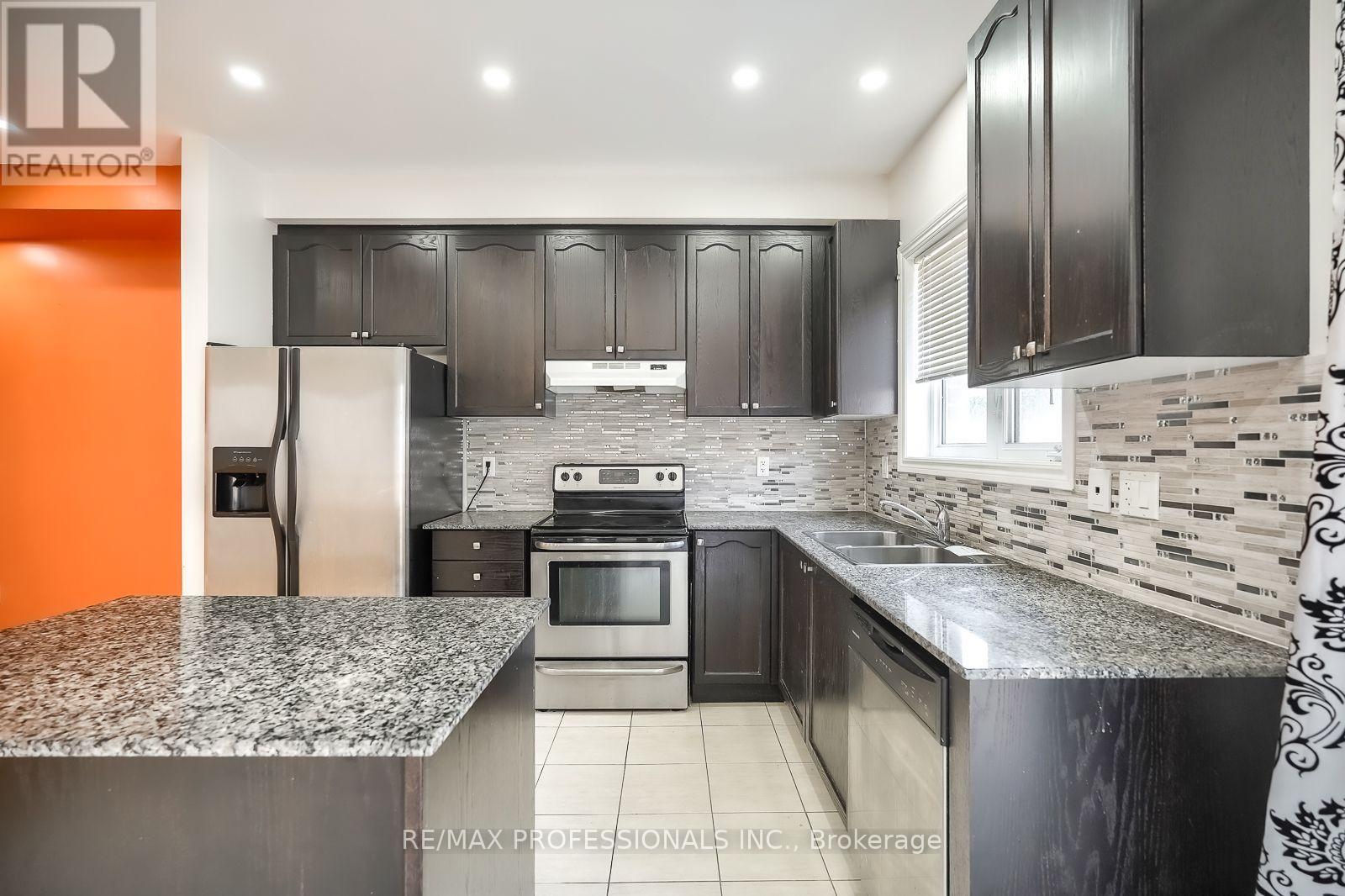 13 YATELY STREET - 13