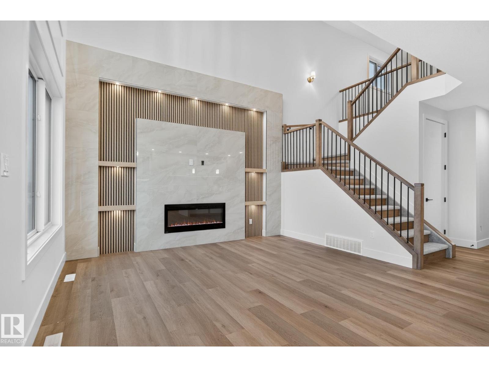 15728 9 ST NE - 23